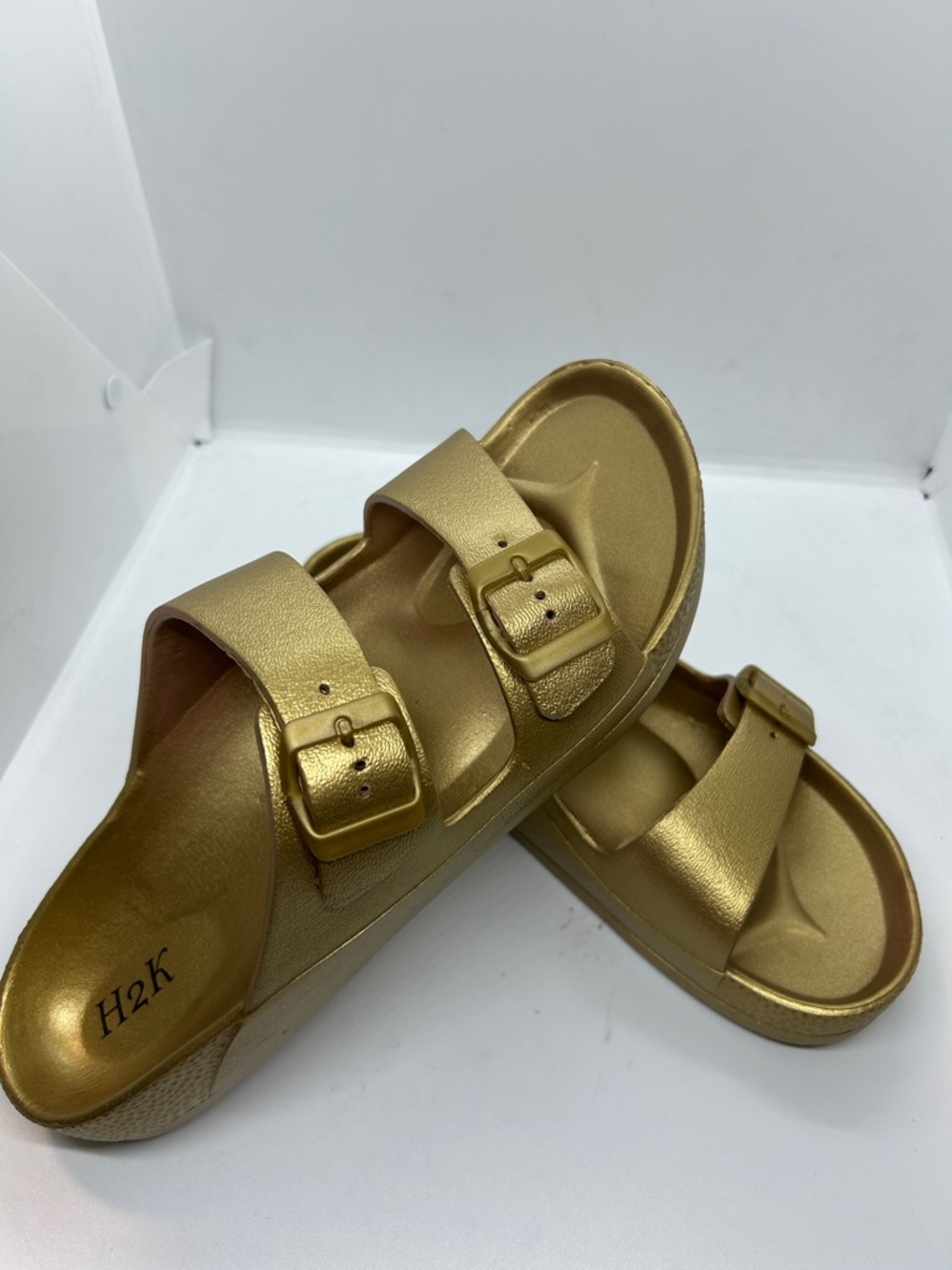 Metallic Gold H2K Womens Lightweight Soft Slides Adjustable Sandals Buddy Sz 11 - Picture 7 of 12